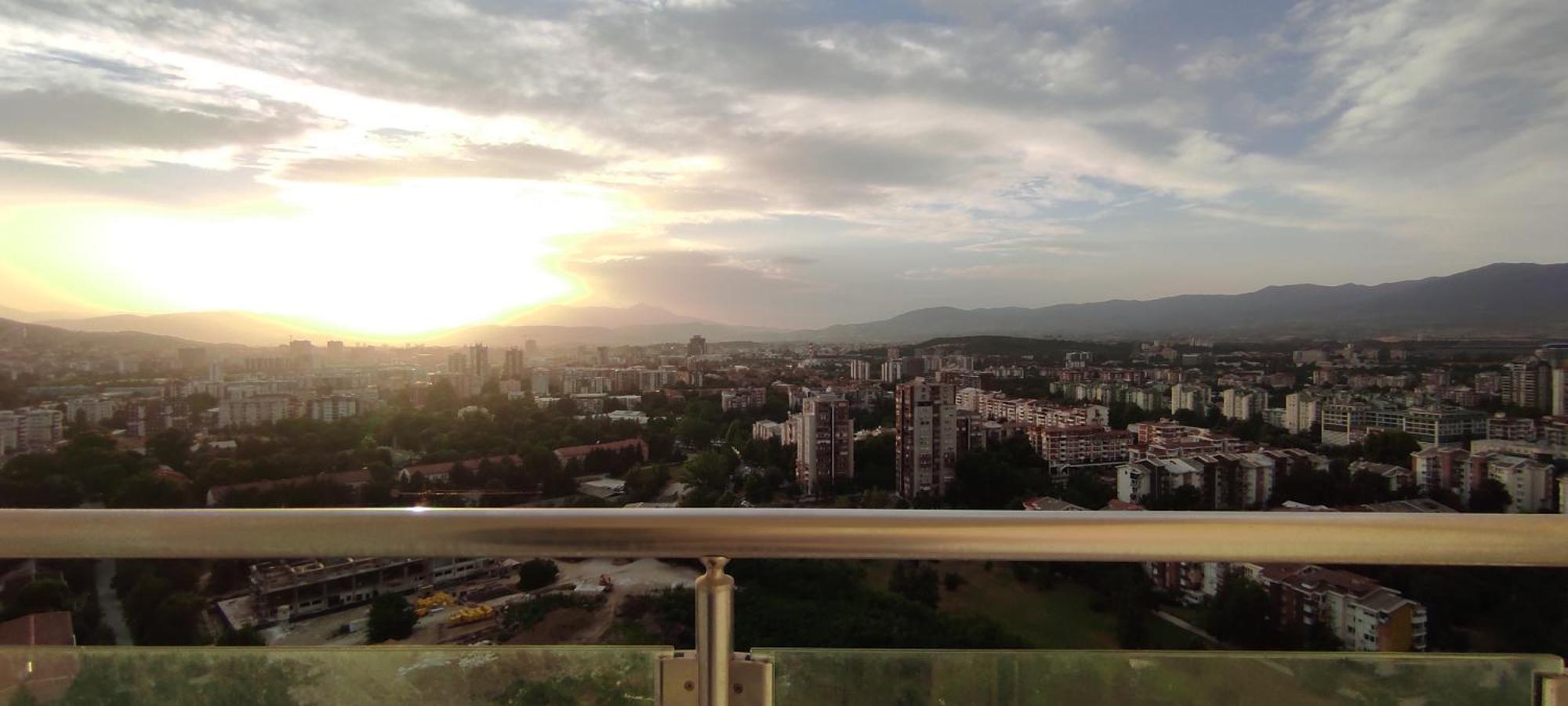 Sky 23rd Floor & Fitness Apartment Skopje