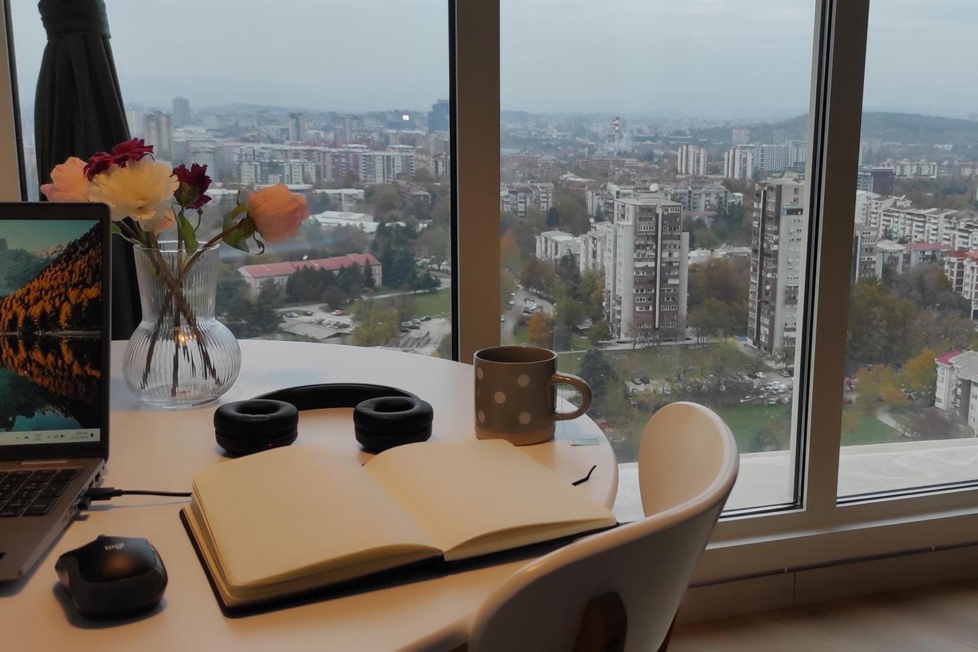 Sky Panoramic 23rd Floor & Parking Apartment
